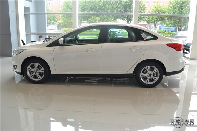 2015款 兩廂 1.6L 手動風尚型