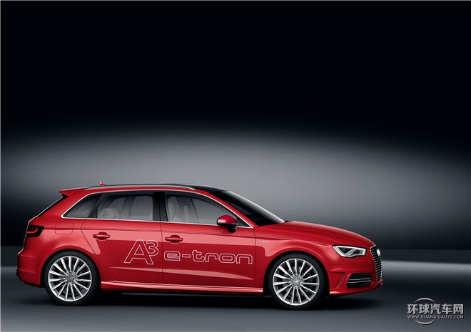 2015款 Sportback e-tron 運(yùn)動(dòng)型