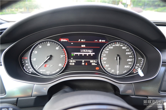 2014款 S8 4.0TFSI quattro