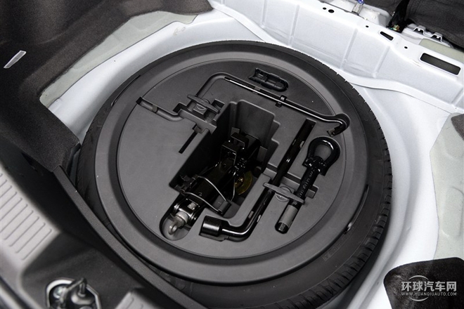 2015款 兩廂RS 1.3T CVT向上版