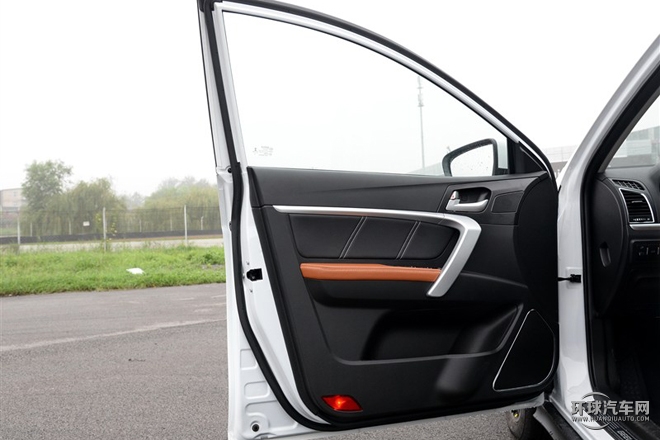 2015款 兩廂RS 1.3T CVT向上版