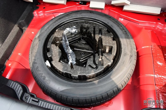 2015款 1.5L 手動豪華智能型