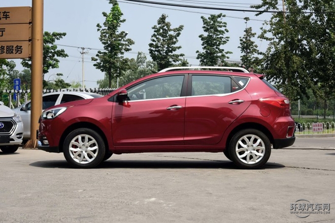 2015款 1.5L 手動豪華智能型