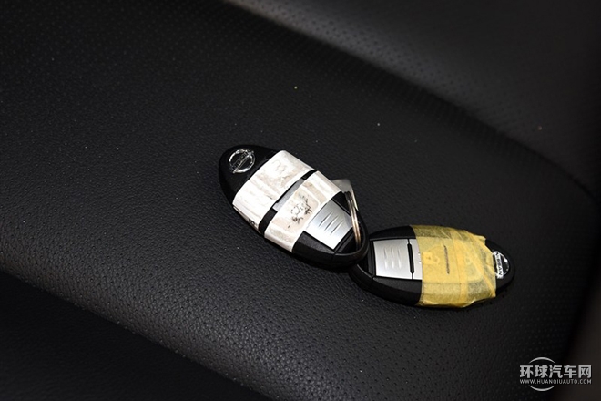 2015款 2.5L XE 兩驅精英版