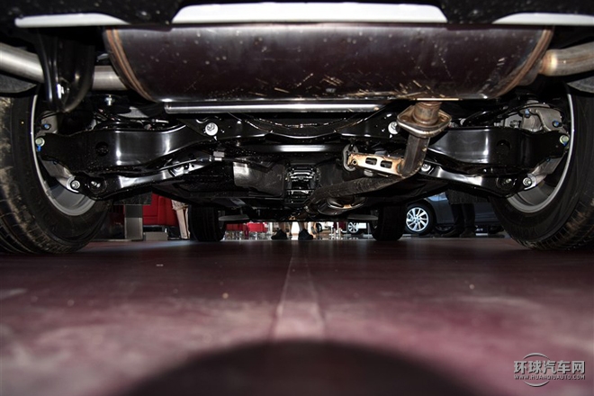 2015款 2.5L XV RES Plus 兩驅豪雅版