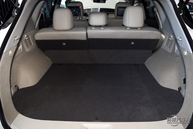 2015款 2.5L XV RES Plus 兩驅豪雅版