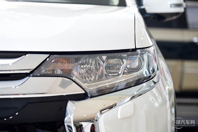 2016款 2.4L 四驅精英版 5座