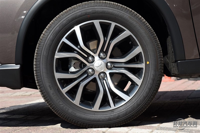 2016款 2.4L 四驅精英版 7座