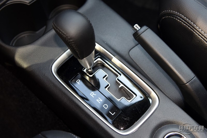 2016款 2.4L 四驅旗艦GT版 7座