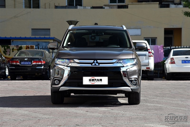 2016款 2.4L 四驅旗艦GT版 7座