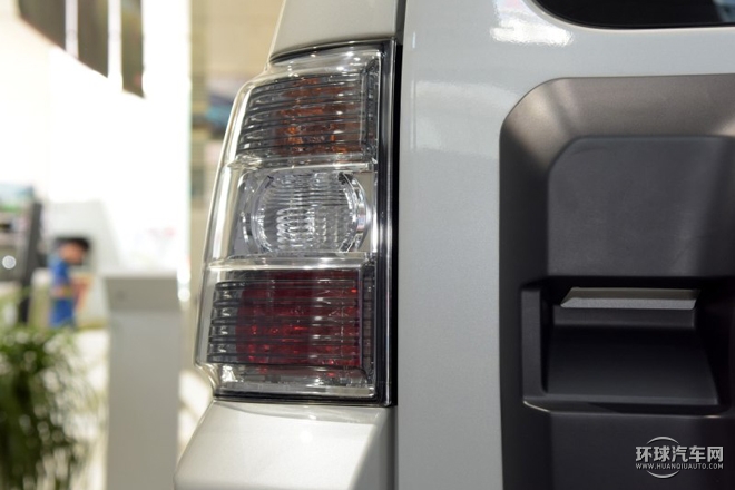 2016款 3.0L 自動豪華版 國V