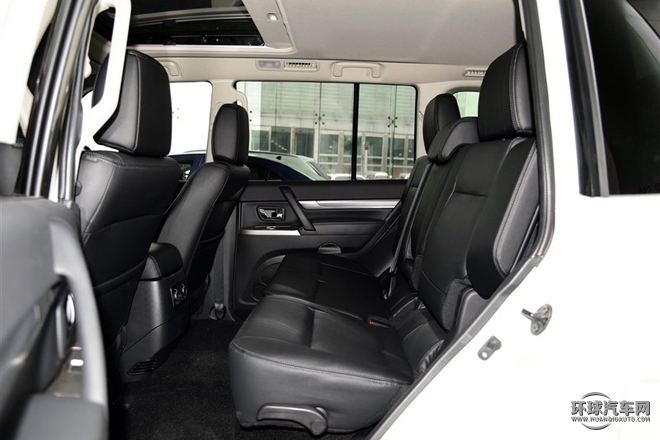 2016款 3.0L 自動尊貴版 國V