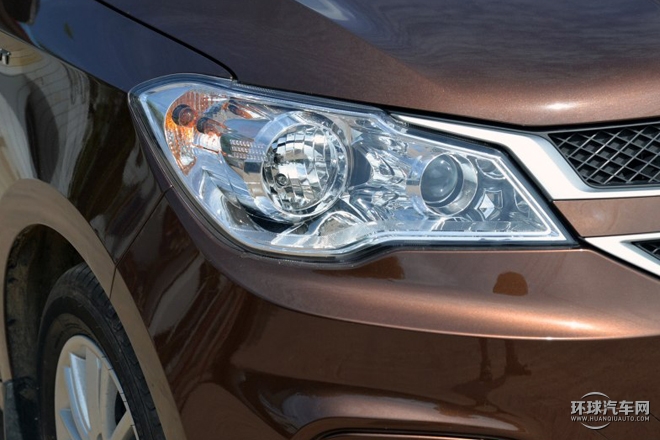 2015款 1.5L S1 標(biāo)準(zhǔn)型