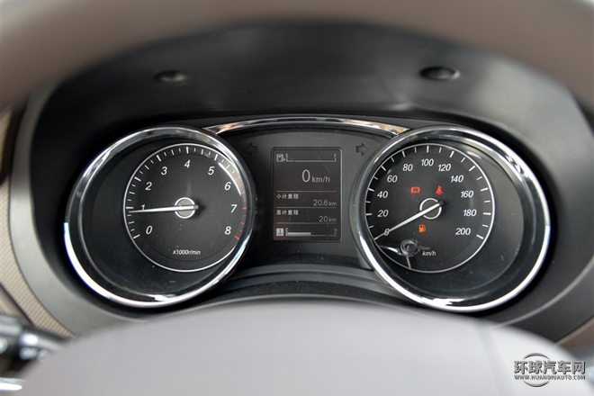 2015款 1.5L S1 豪華型