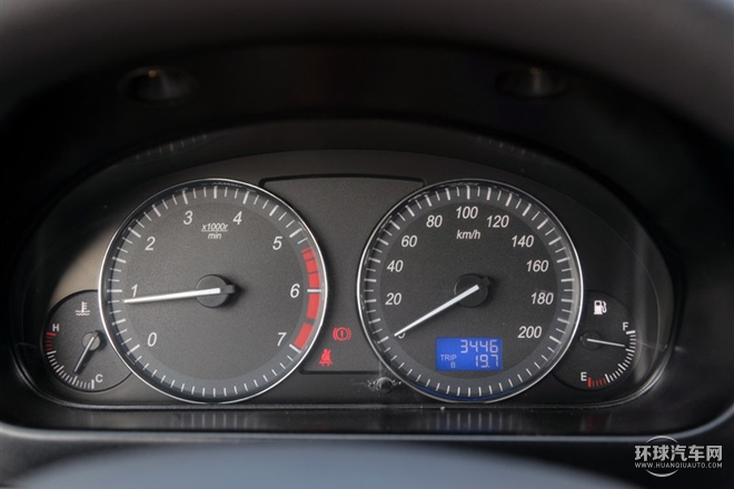 2015款 1.5L公務艙BJ415B