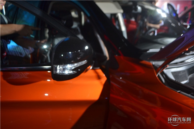 2016款 1.5TI 手動尊貴型