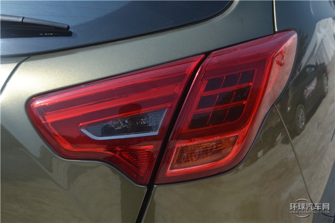 2014款 1.8T 自動兩驅超享版