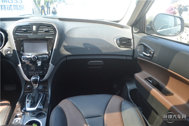 2014款 1.8T 自動兩驅(qū)超享版