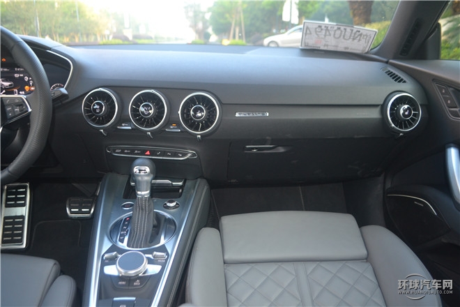 2015款 TT Roadster 45 TFSI