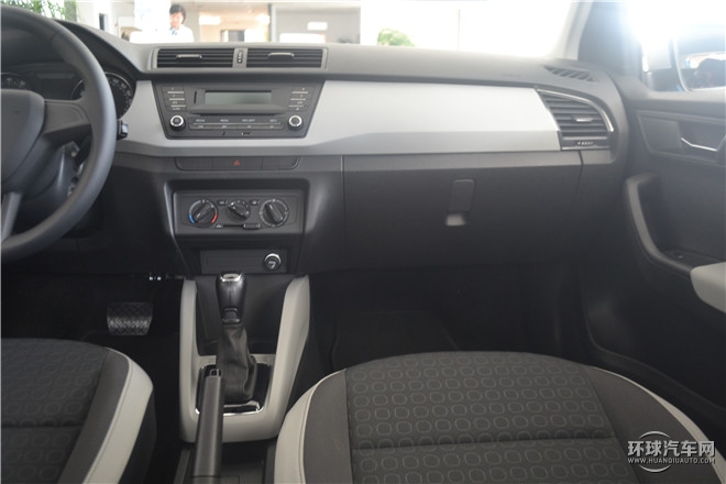 2015款 1.4L 手動創行版