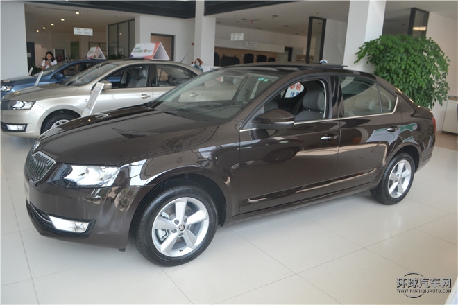 2016款 1.6L 自動(dòng)創(chuàng)行版