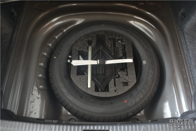 2016款 1.6L 自動智行版