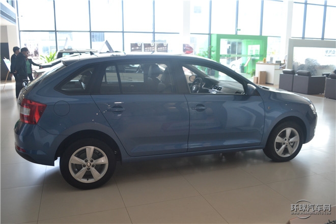 2016款 1.6L 自動創(chuàng)行版