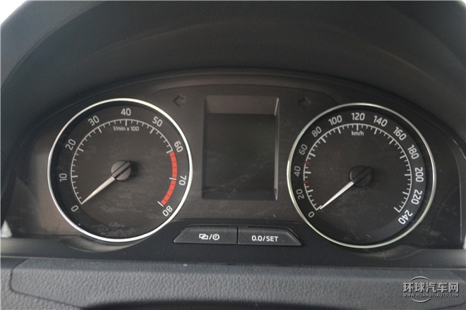 2016款 1.6L 自動智行版