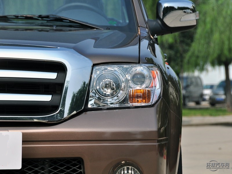 威虎TUV 2015款 2.5T柴油四驅豪華型