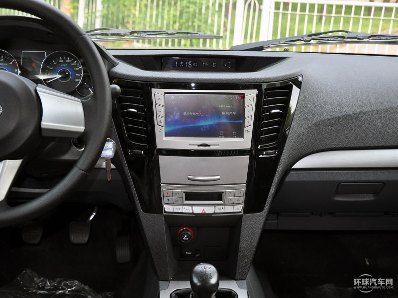 威虎TUV 2015款 2.5T柴油四驅豪華型