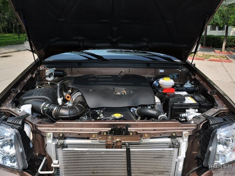 威虎TUV 2015款 2.5T柴油四驅豪華型