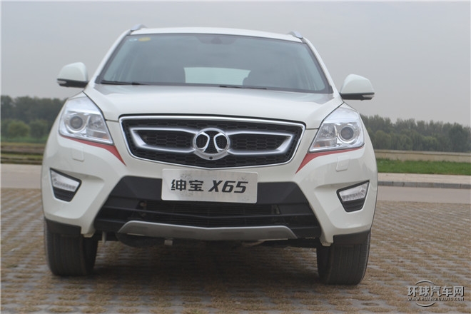 2.0T 自動豪華型