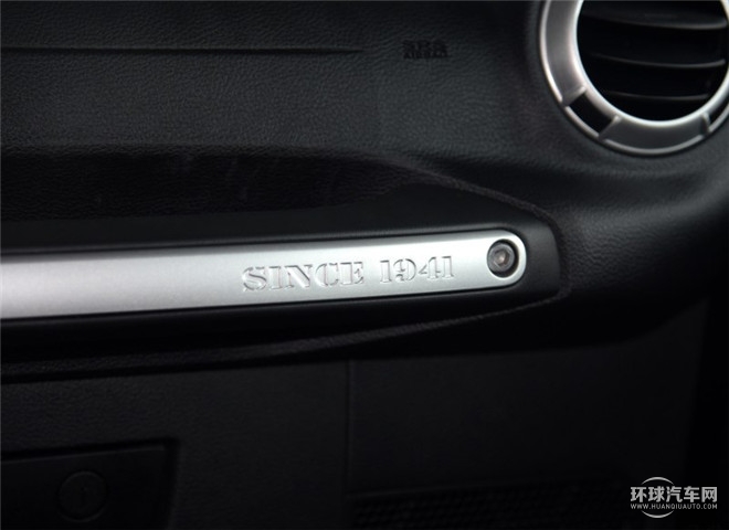 2015款 3.0L 四門版 Sahara