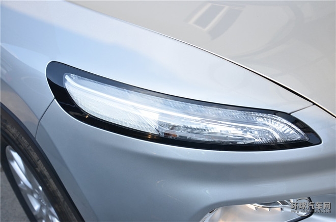 2016款 2.4L 專業版+智能包