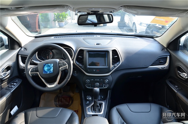 2016款 2.4L 專業版+智能包