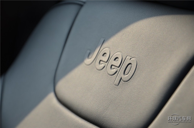 2016款 2.4L 專業(yè)版+智能包