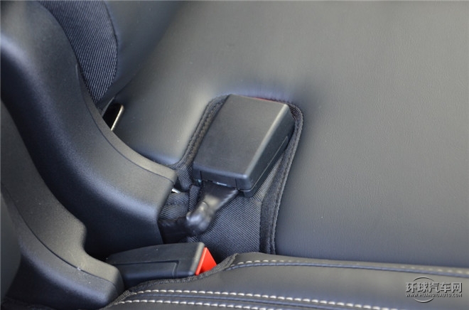 2016款 2.4L 專業版+智能包