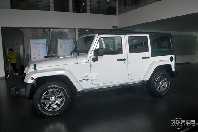 2015款 3.6L 四門舒享版 Rubicon