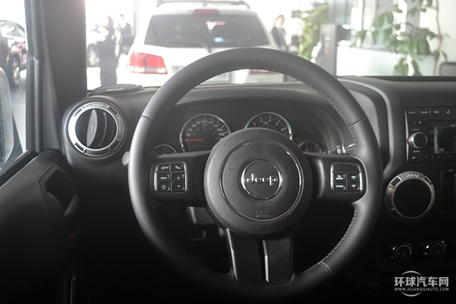 2015款 3.6L 四門舒享版 Rubicon