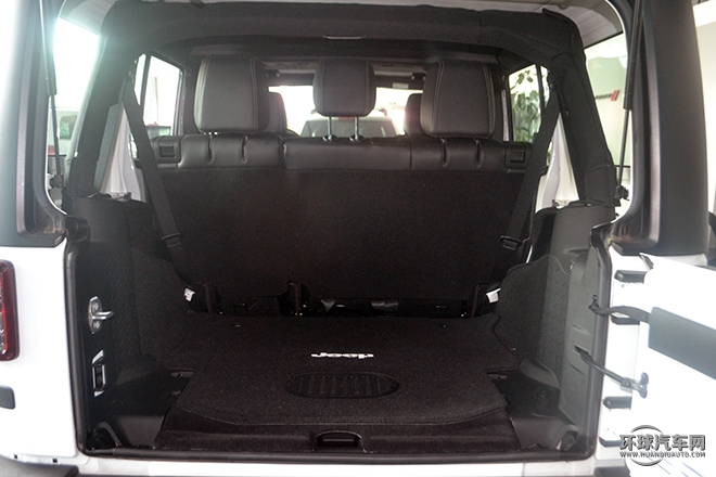 2015款 3.6L 四門舒享版 Rubicon