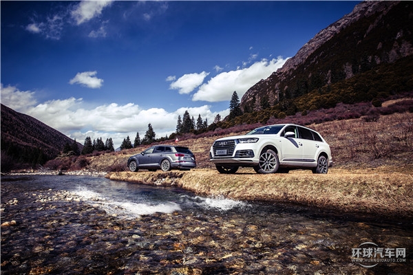 全新奧迪Q7“偉大，不止”臥龍至丹巴試駕