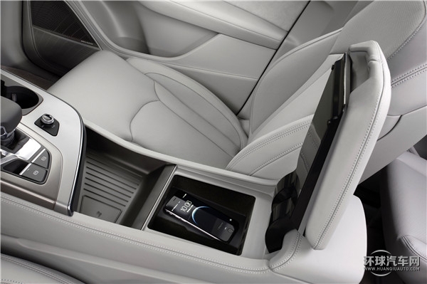 2016款 45 TFSI 尊貴型