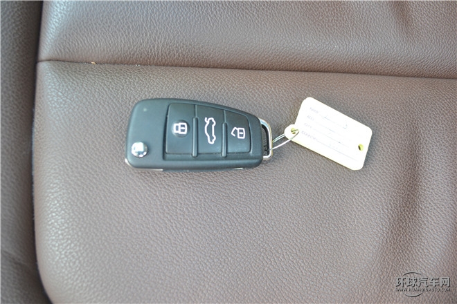 2015款 Limousine 40 TFSI 自動舒適型