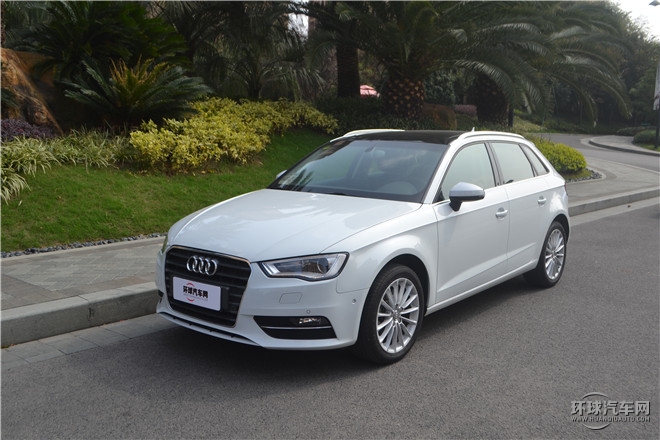 2015款 Limousine 40 TFSI 自動豪華型