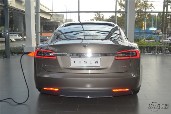 2015款 MODEL S 85D