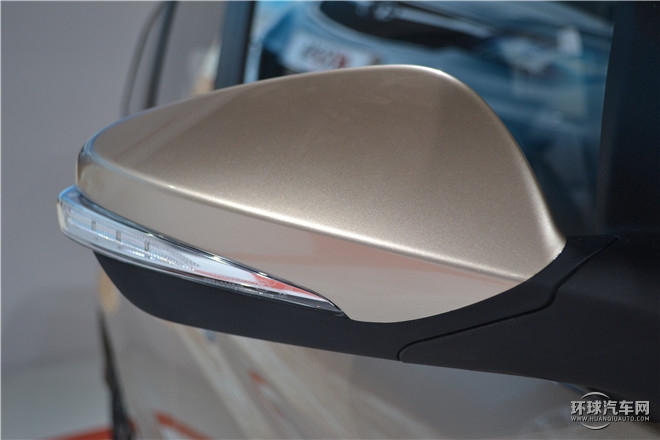 2016款 1.5L 手動(dòng)豪華型