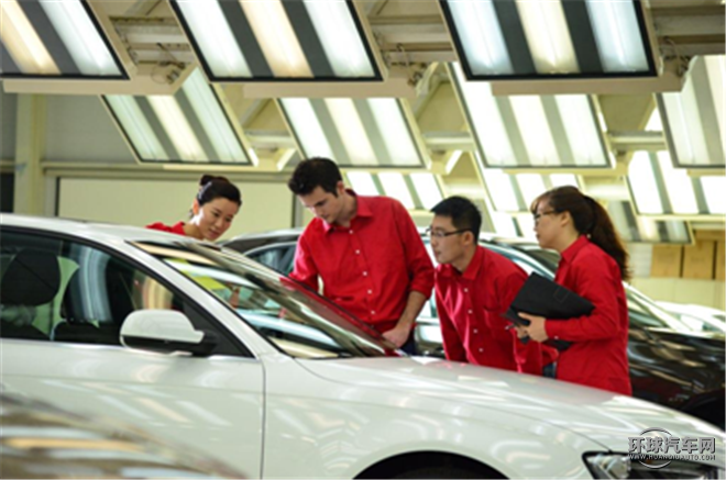 大眾/一汽大眾/一汽大眾CC/2.0TSI 尊貴型