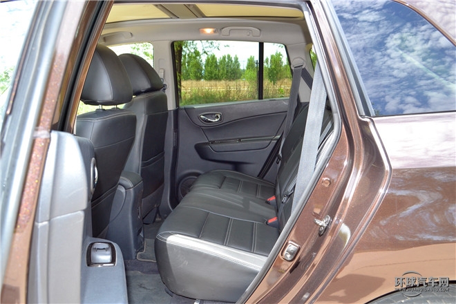 2.5L 四驅(qū)豪華版