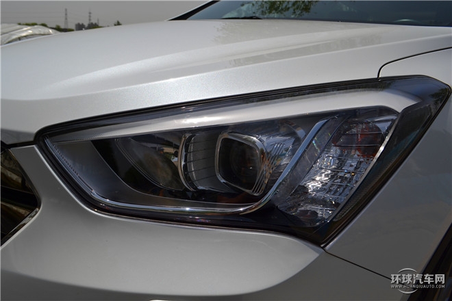 2.4L 自動四驅智能型 5座