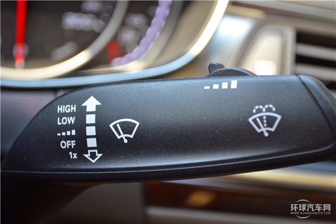 2016款 30 FSI 舒適型